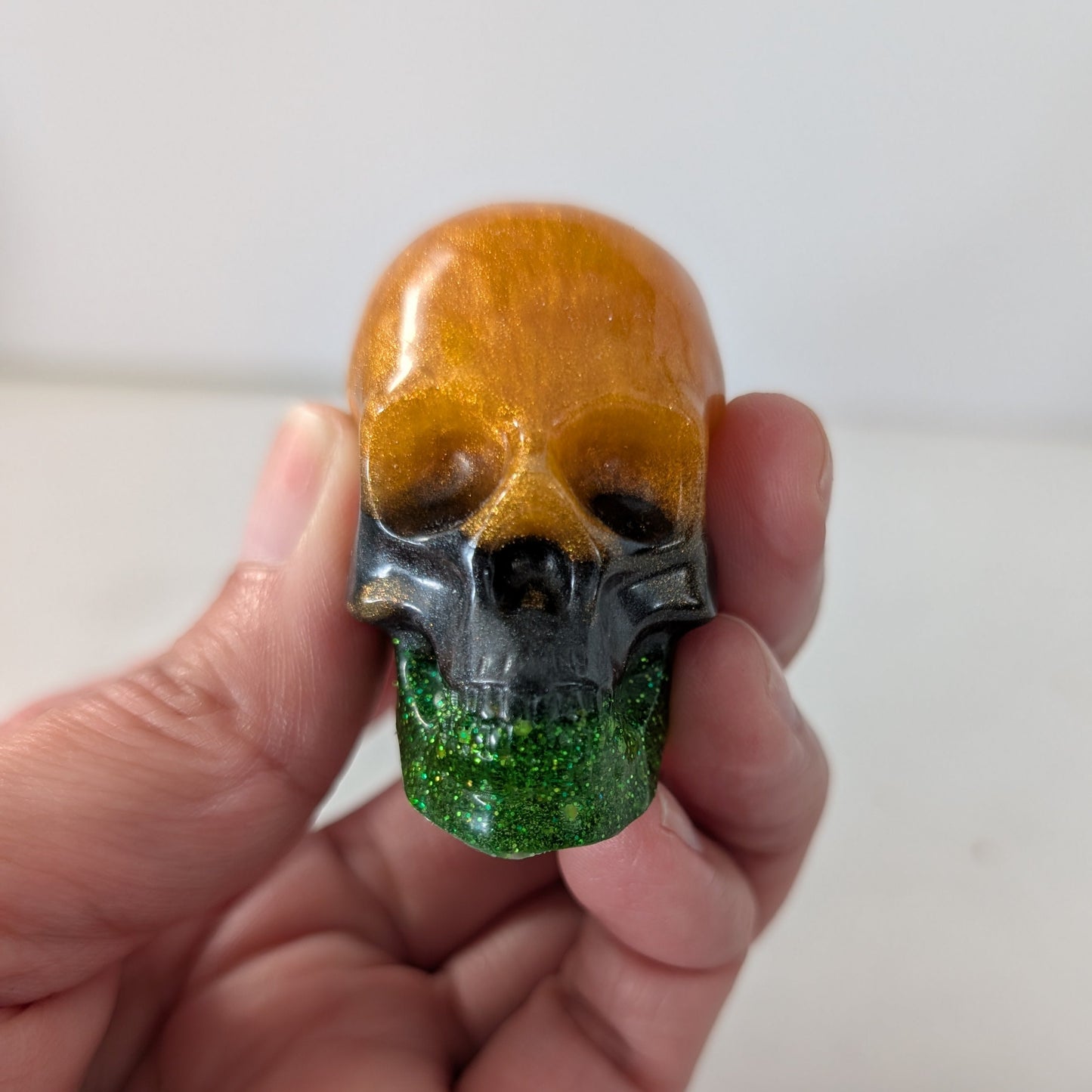 Small resin skull trinket