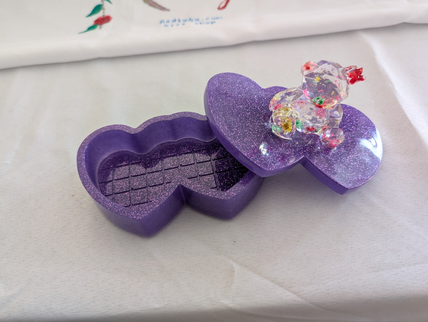 Resin Heart Jewelry Box - Double Heart Dish with Faceted Bear Topper