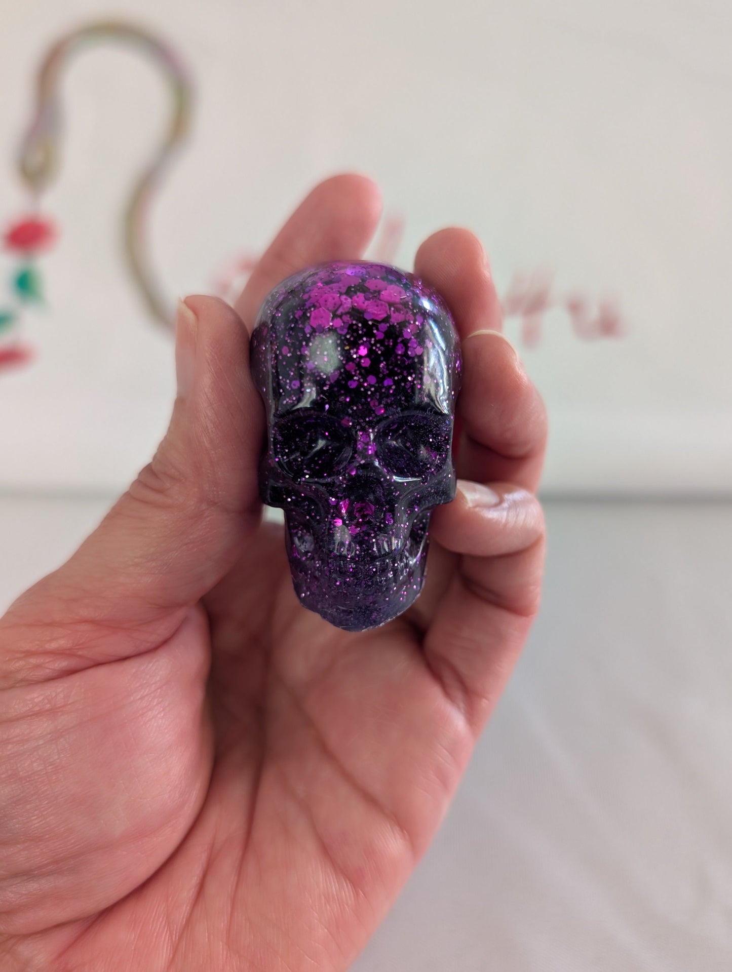 Small resin skull trinket