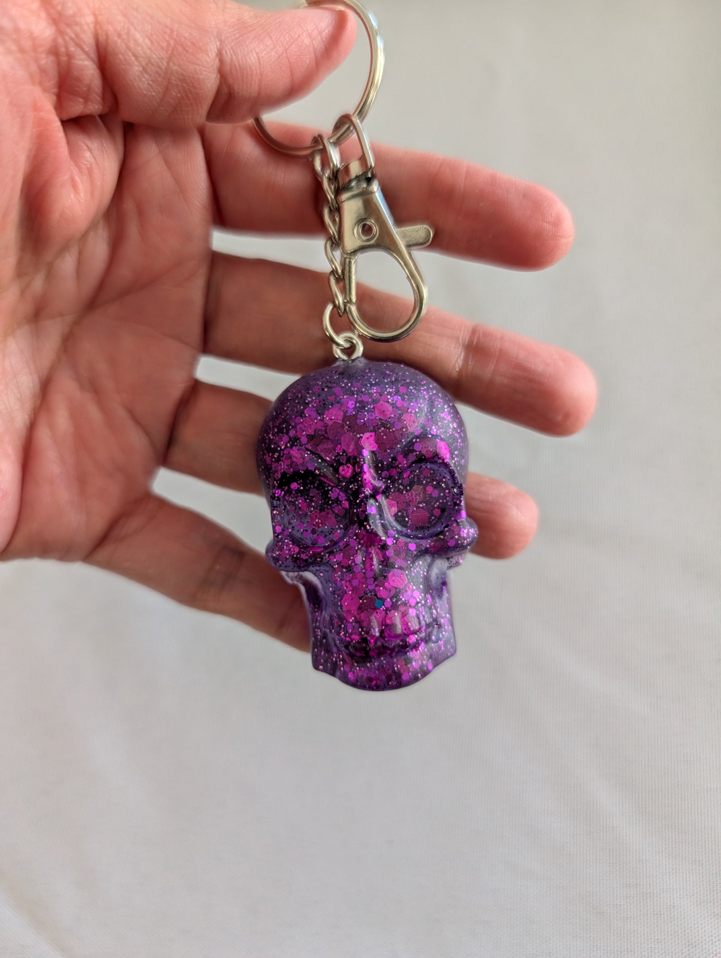 Keychain - Resin skull face