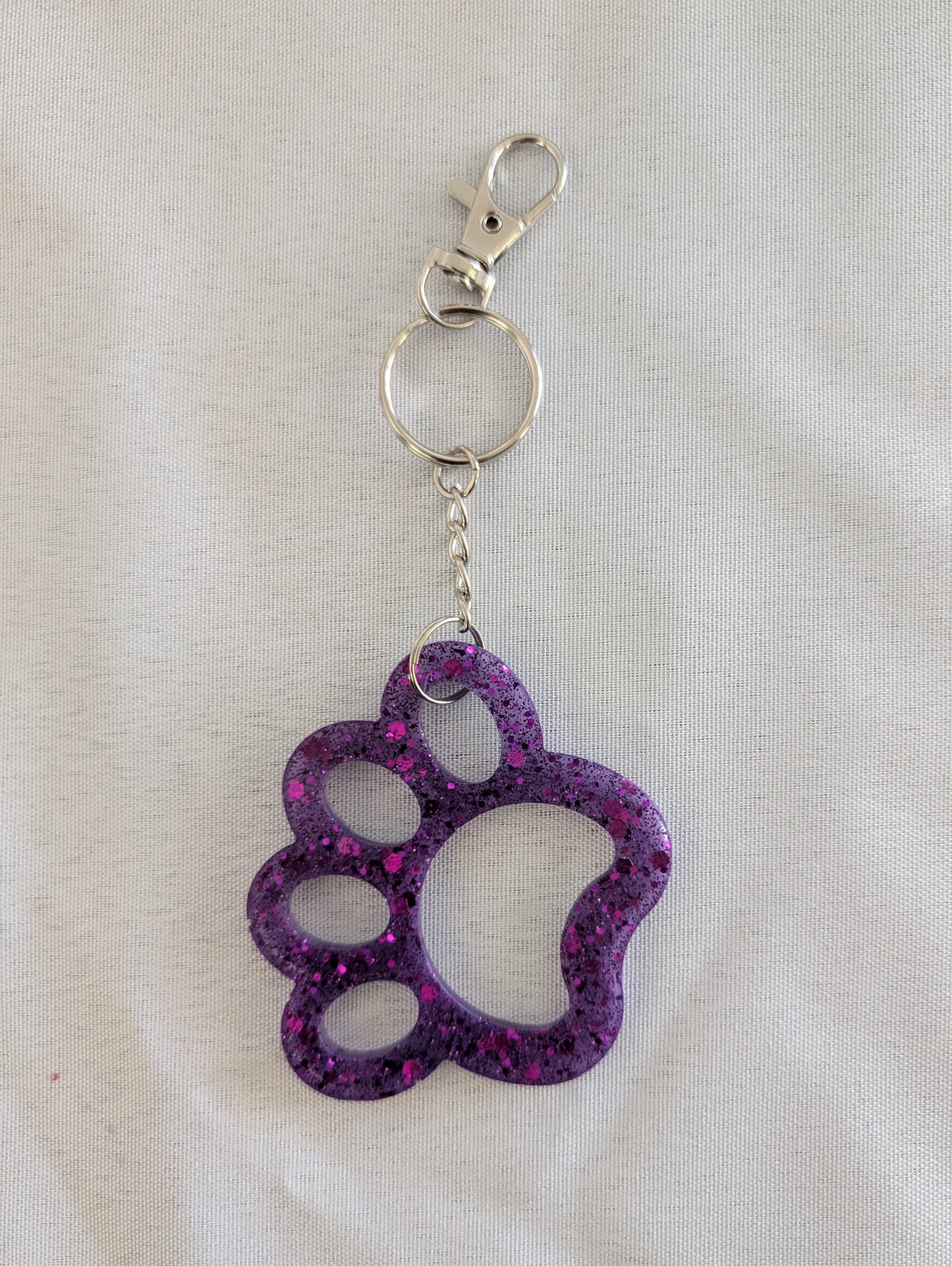 Keychain - Resin paw