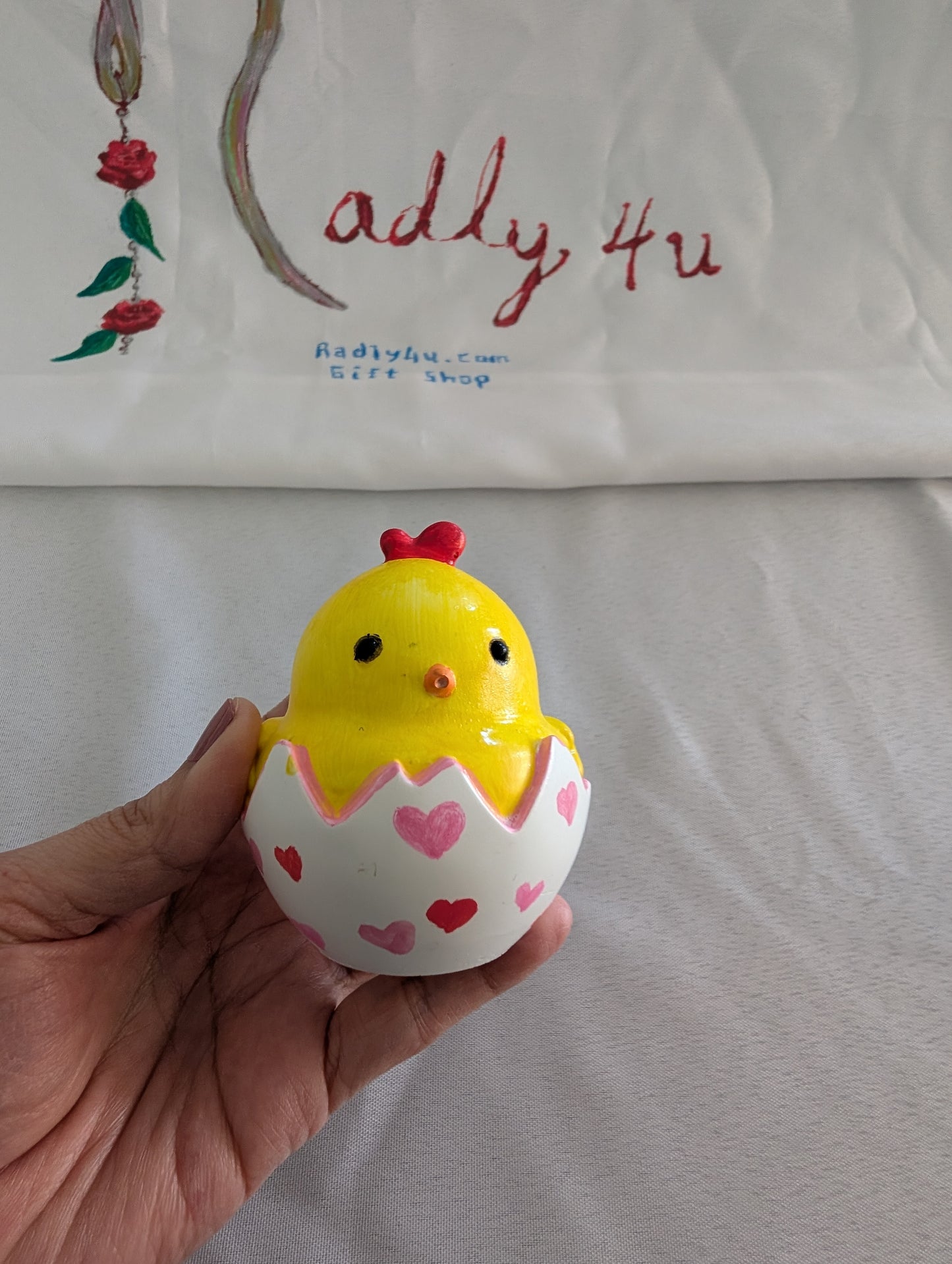 "Love Hatch" Resin Chick Figurine – Hand-Painted Ceramic-Style Knickknack