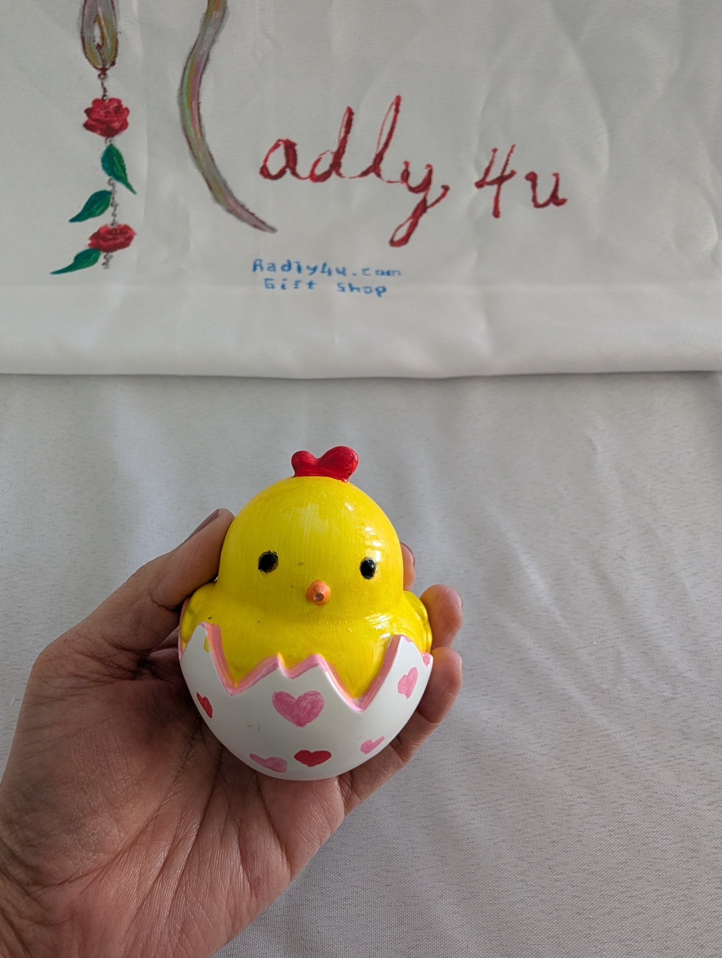 "Love Hatch" Resin Chick Figurine – Hand-Painted Ceramic-Style Knickknack