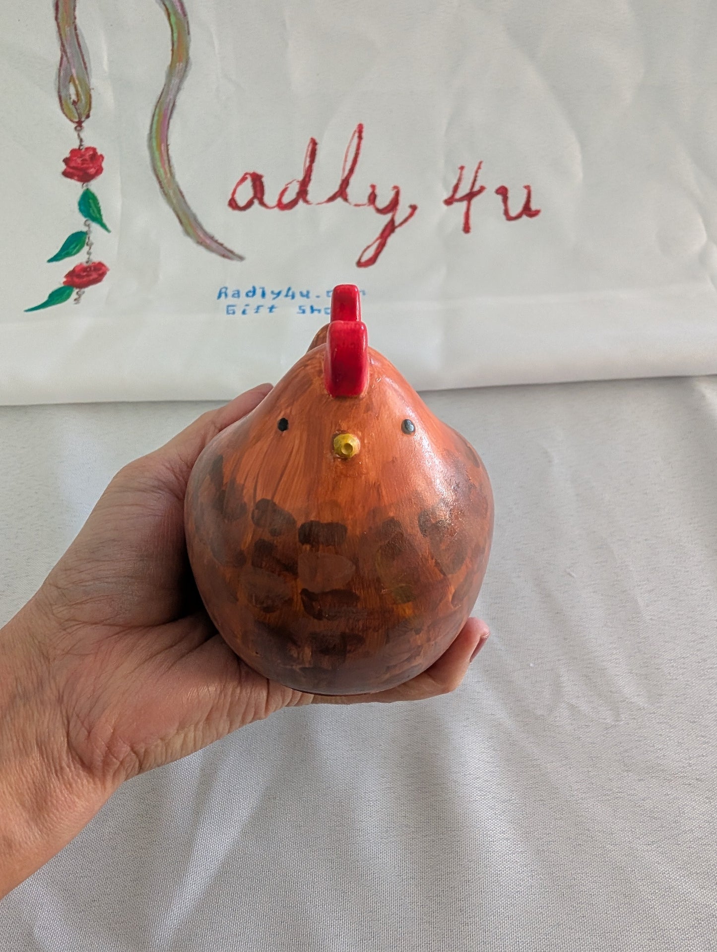 Handmade Eco-Resin Chicken Figurine – Hand-Painted Farmhouse Decor