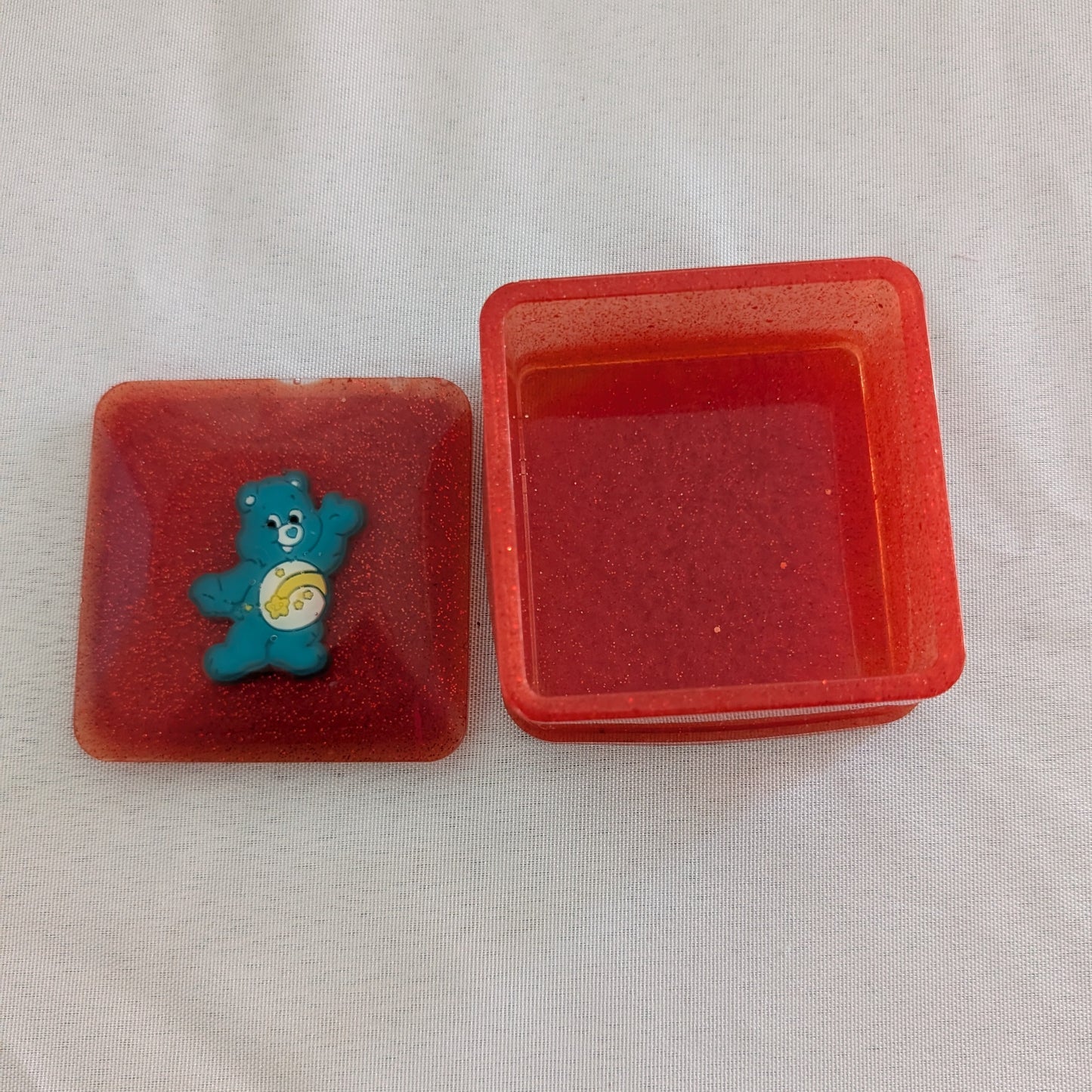 Resin square with character lid jewelry/trinket box