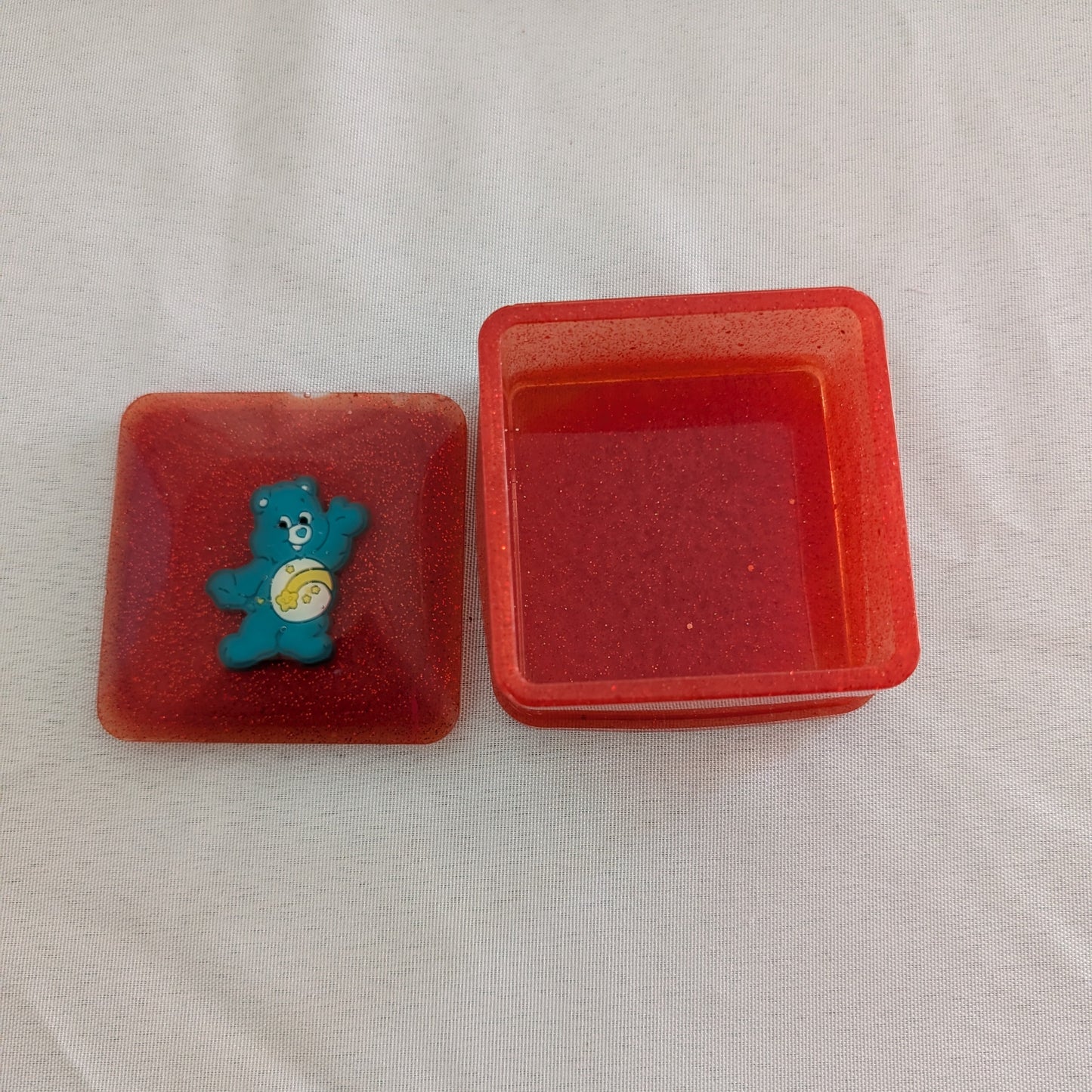 Resin square with character lid jewelry/trinket box