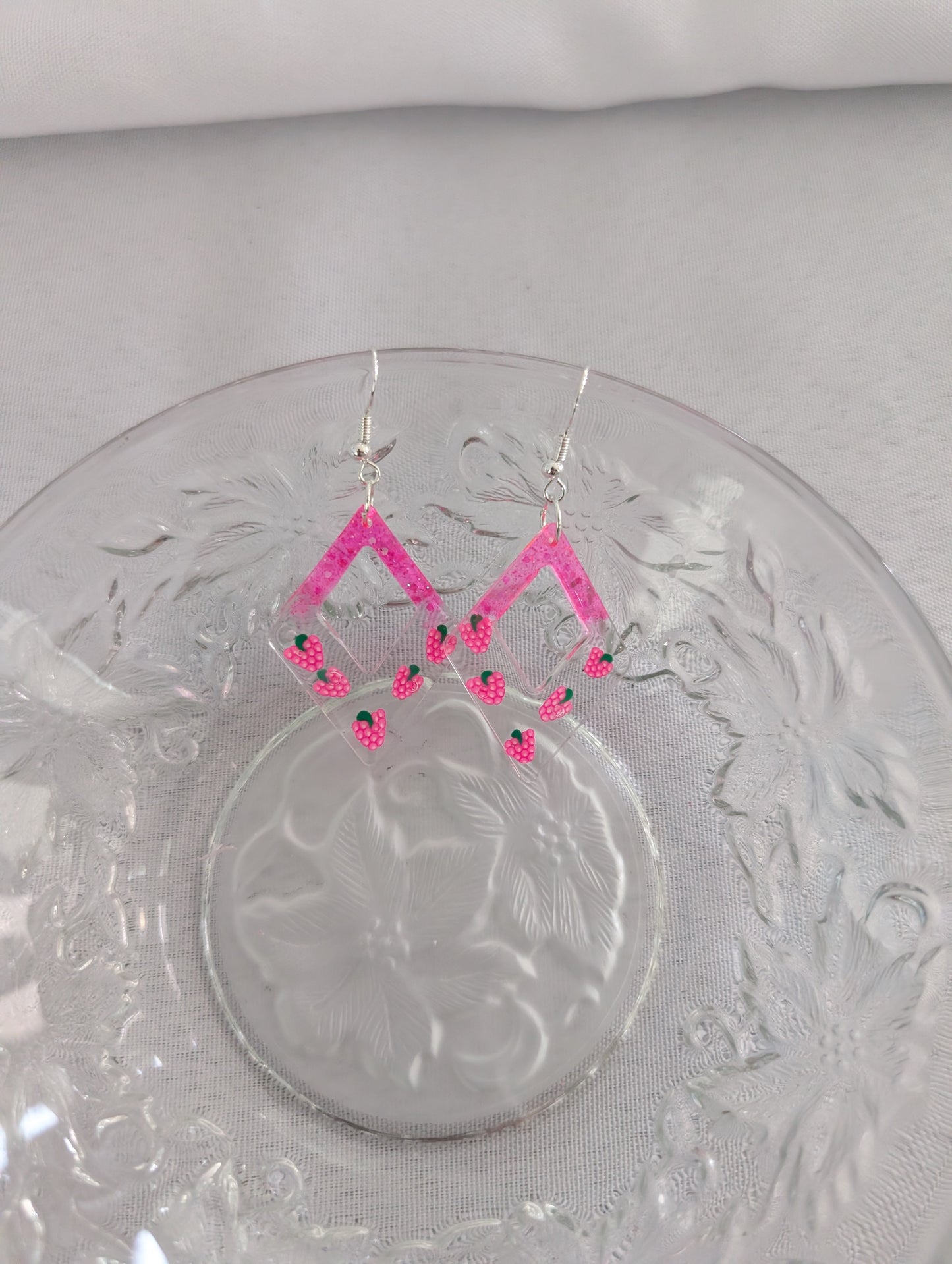 Earrings - Resin diamond shape on hook