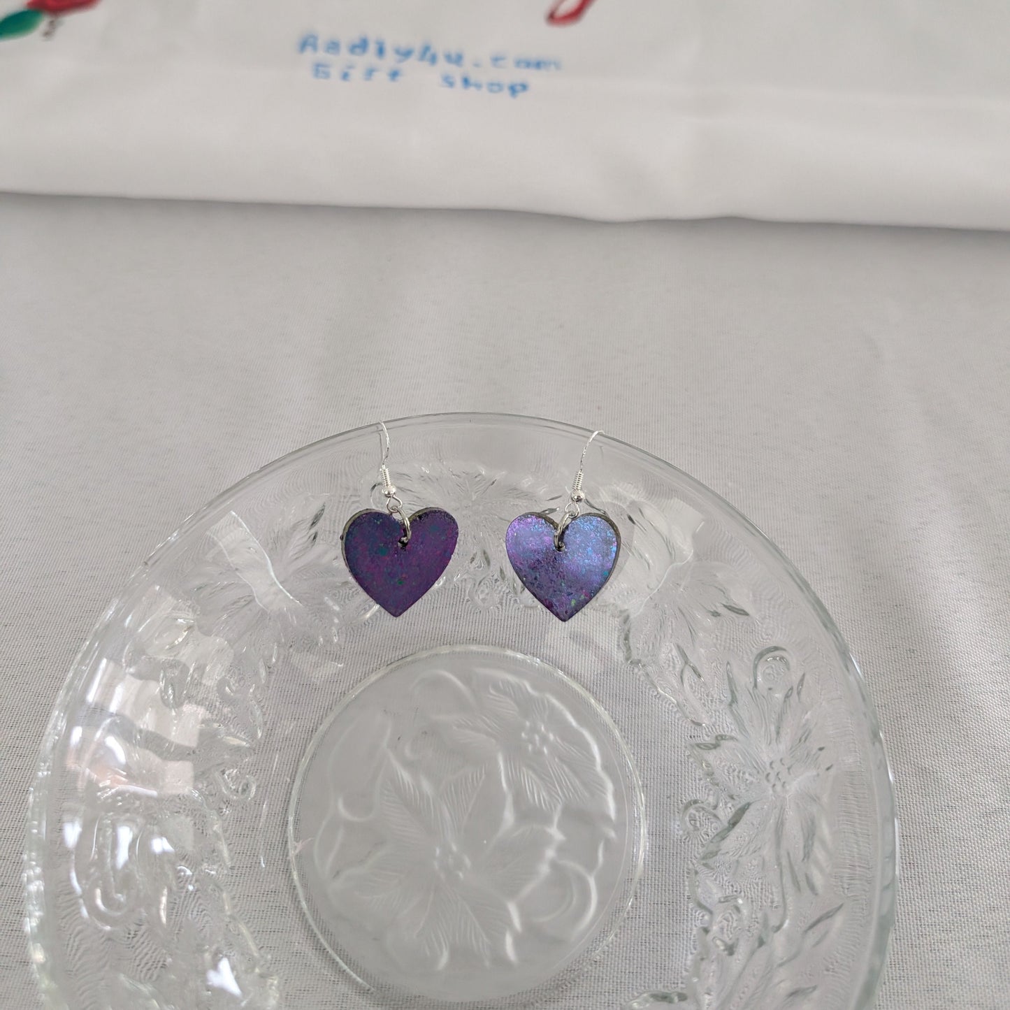 Earrings - Resin medium heart on 925 hook