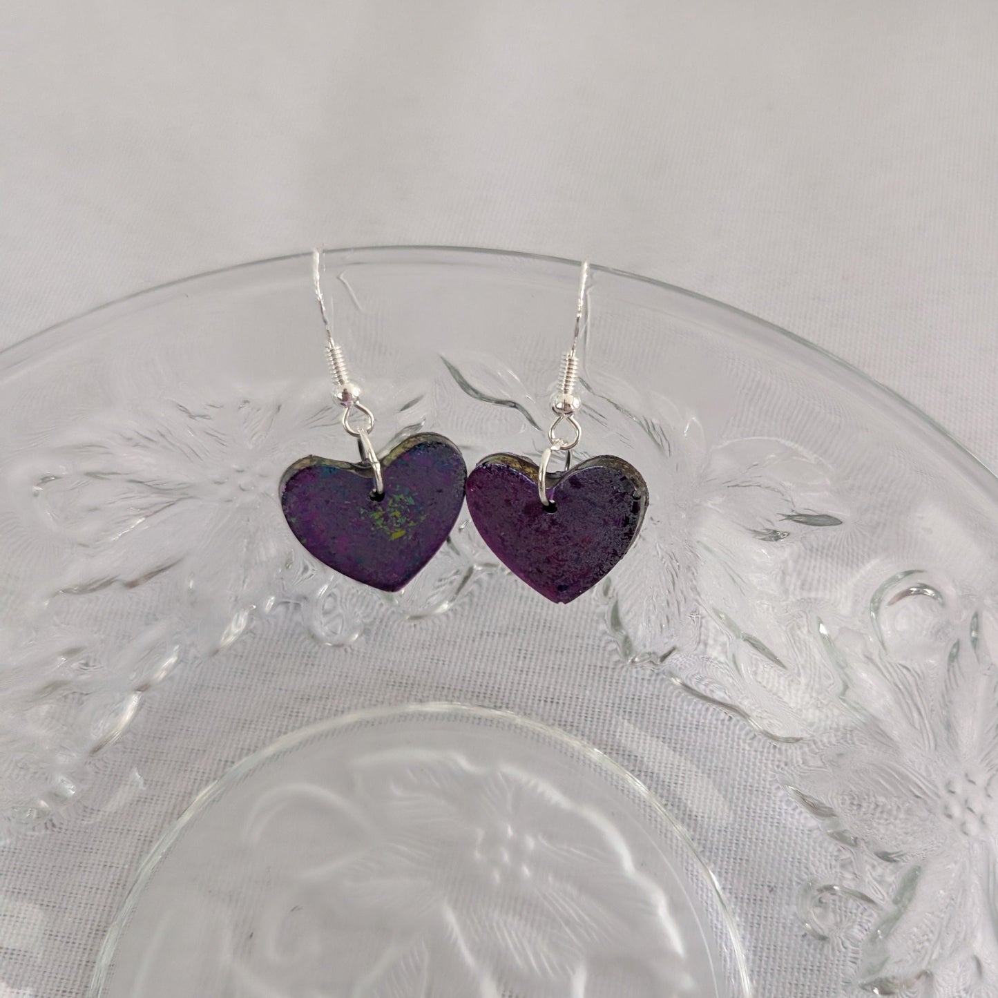 Earrings - Resin small heart on 925 hook
