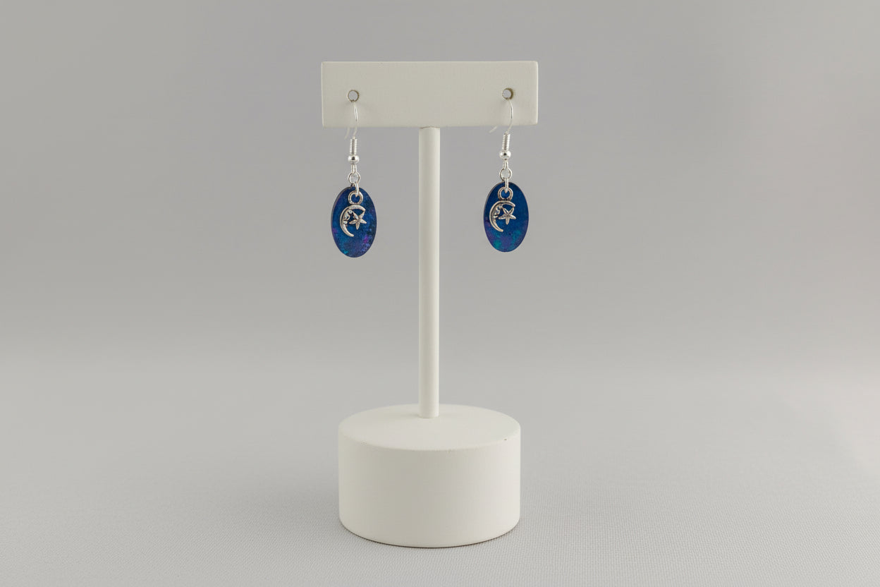 Earrings - Resin small oval with silver charm on 925 silver hook