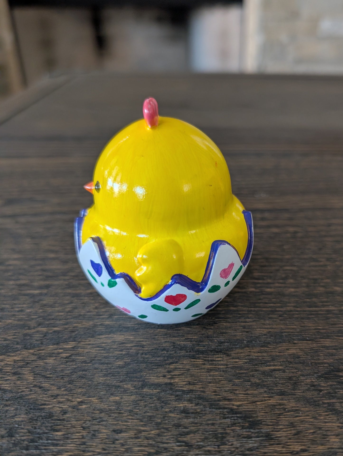 "Love Hatch" Resin Chick Figurine – Hand-Painted Ceramic-Style Knickknack