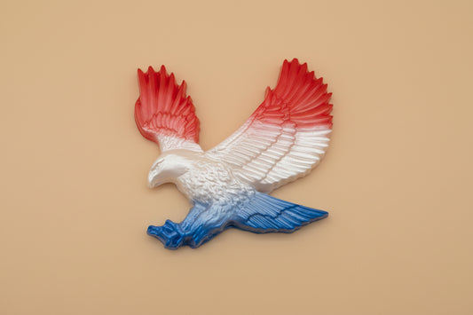 Knickknack - Resin eagle trinket
