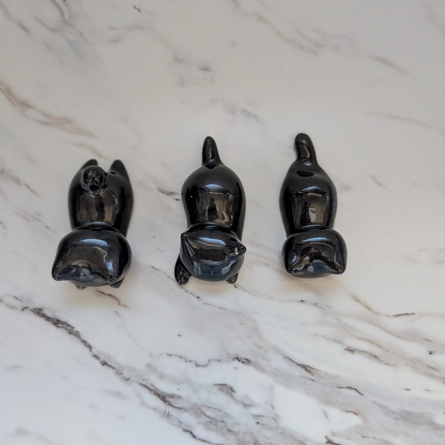 Resin small black cat trinket