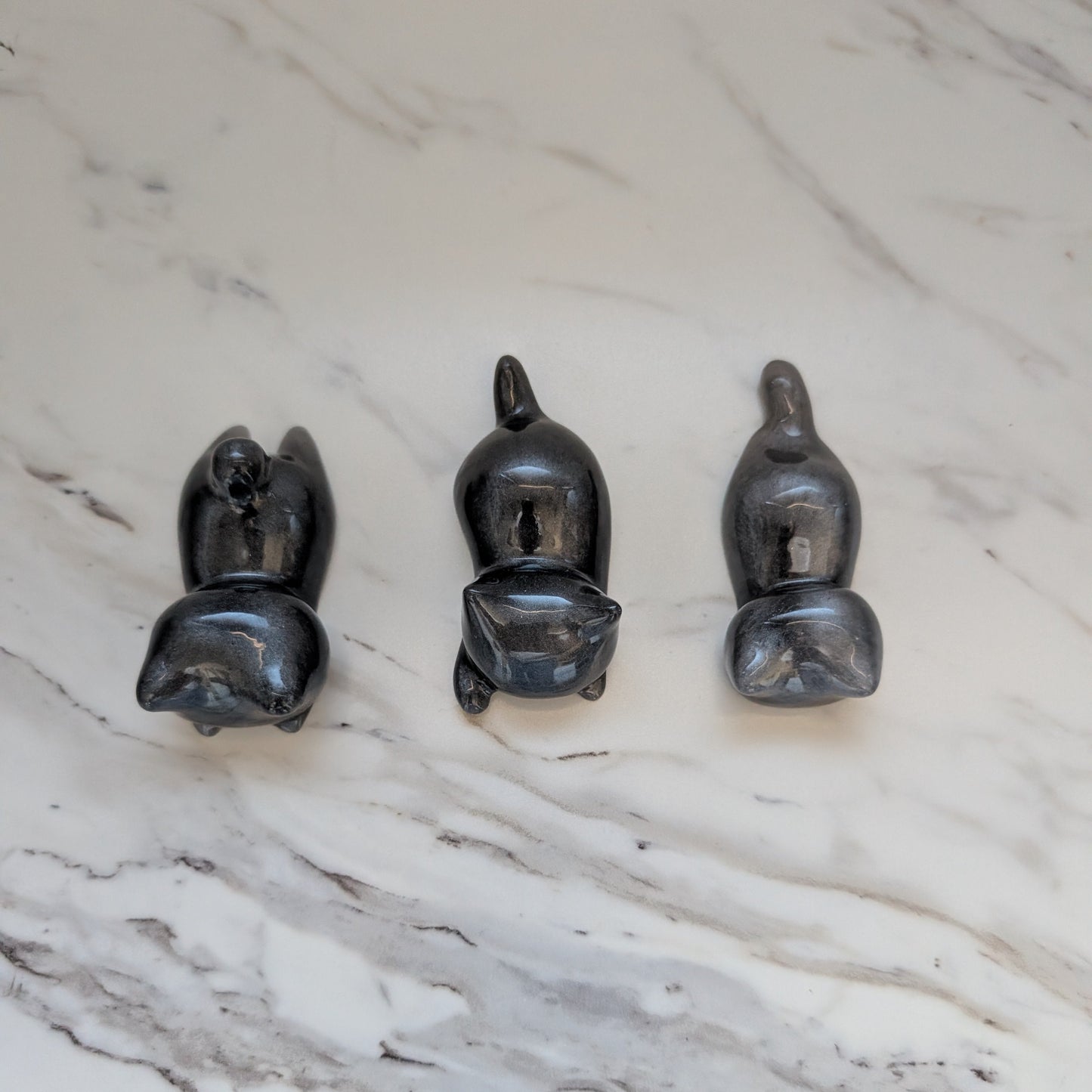 Resin small charcoal cat trinket