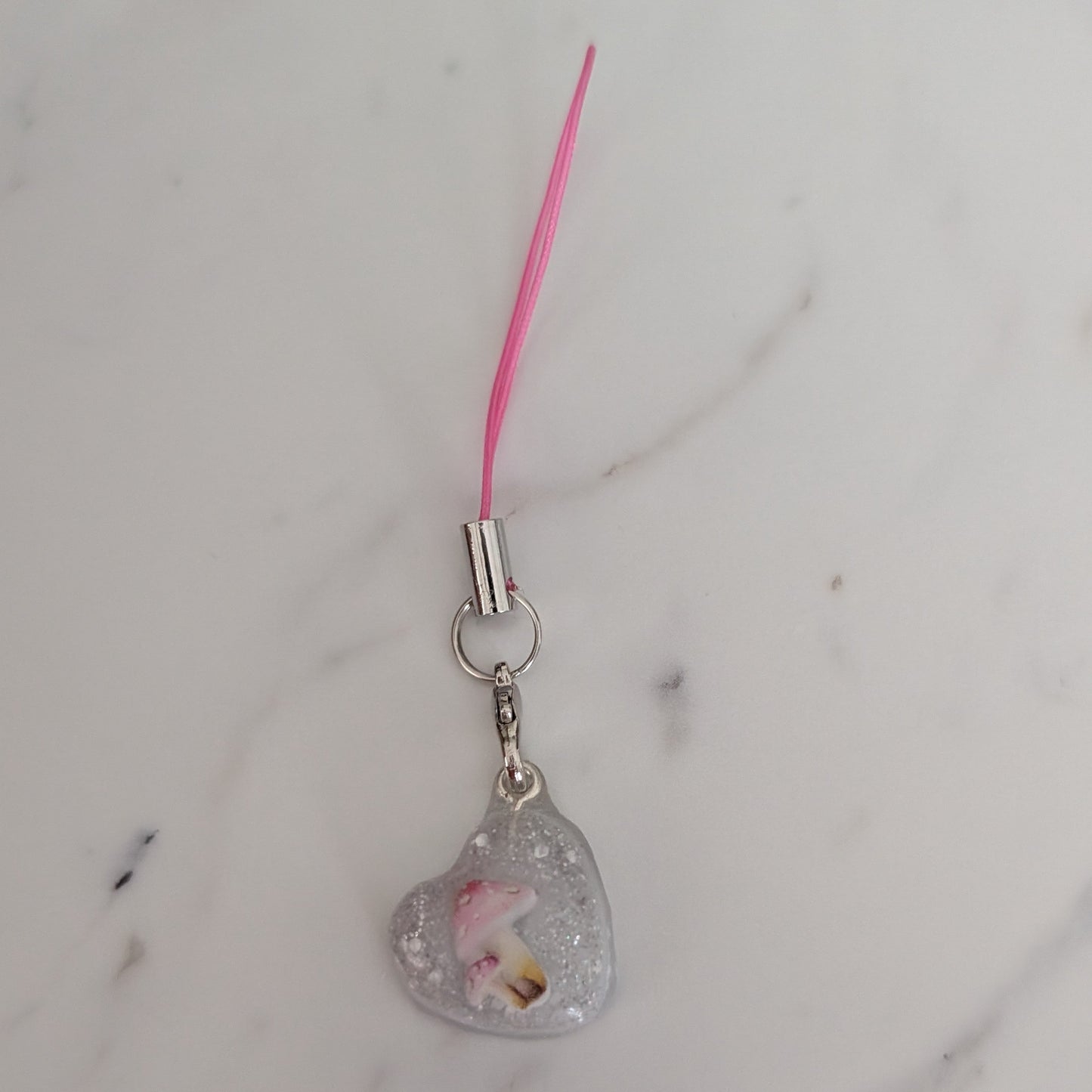Phone charm - Resin heart with mushroom