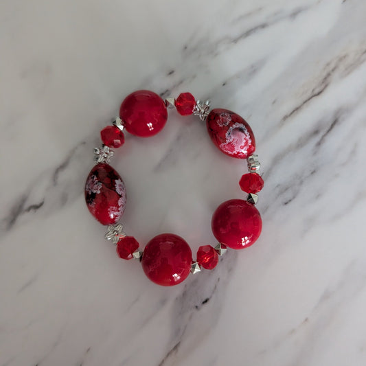 Handcrafted Red Glaze & Crystal Elastic Bracelet – Floral Accents