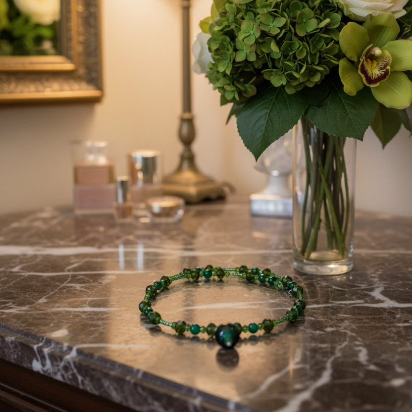 Emerald Green Beaded Memory Wire Choker with Intricate Silver-Capped Pendant