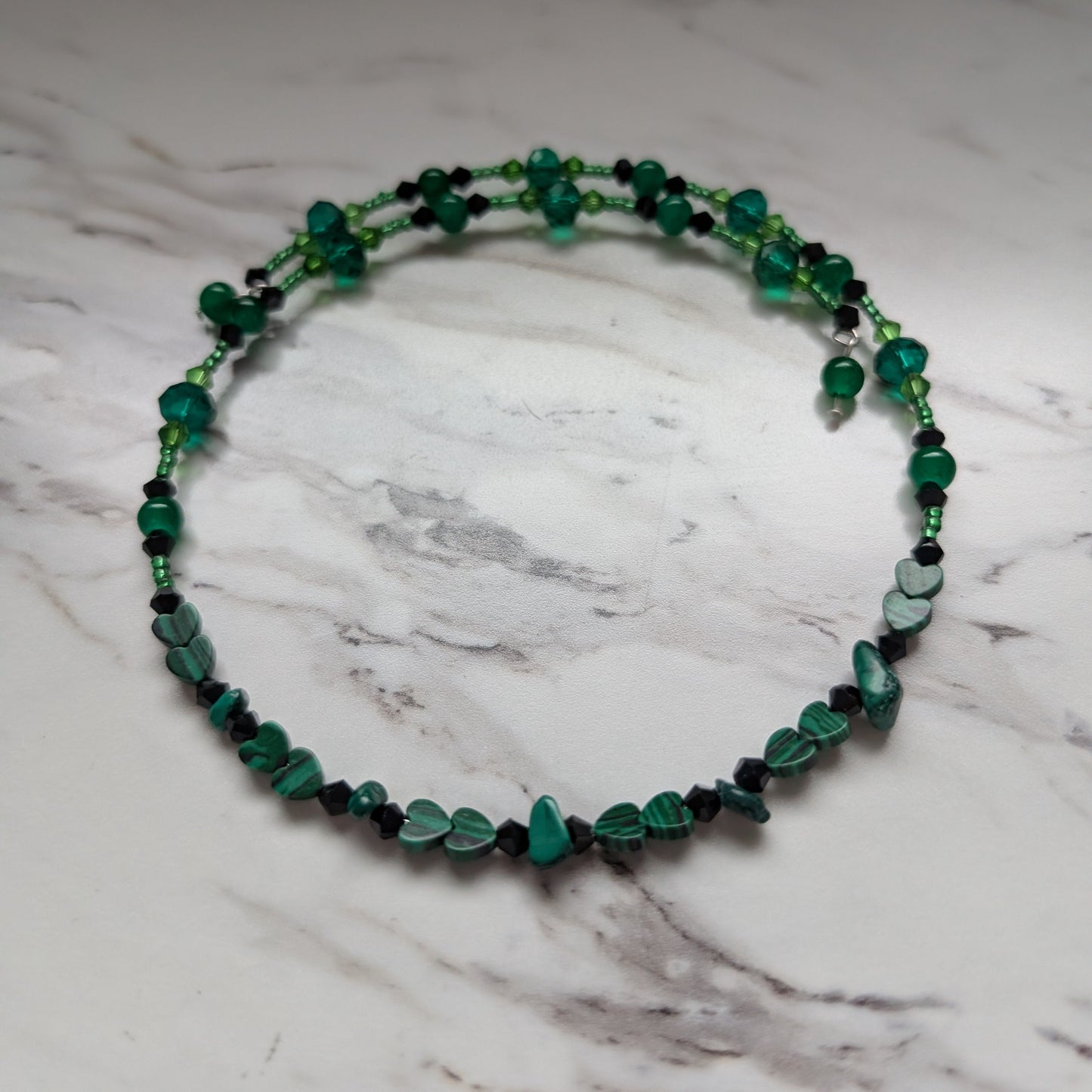 Malachite Heart & Green Glass Crystal Beaded Memory Wire Choker Necklace