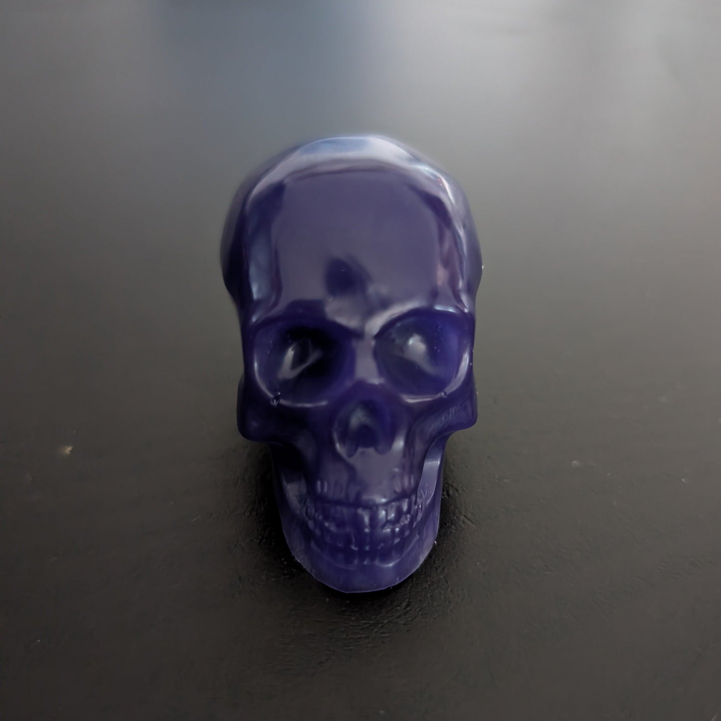 Small resin skull trinket