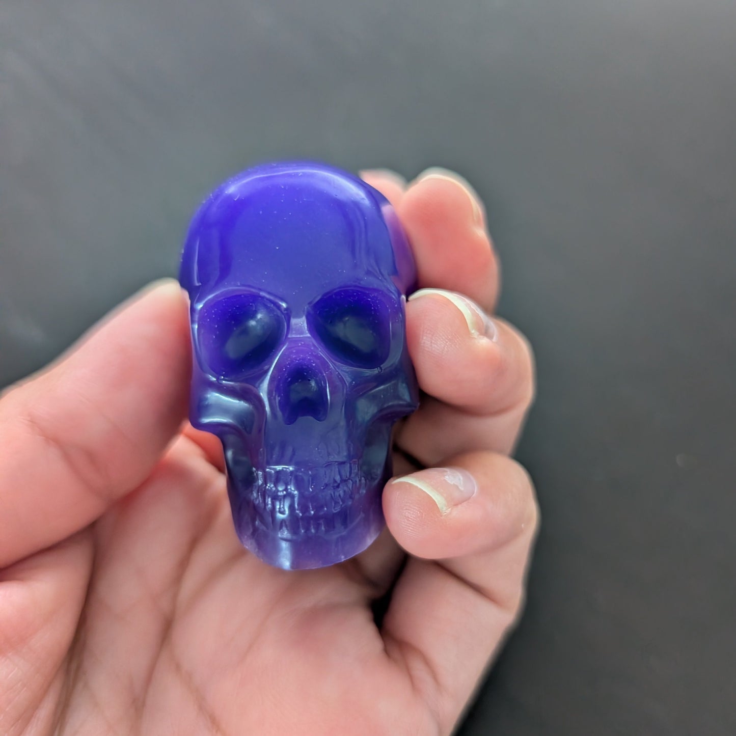 Small resin skull trinket