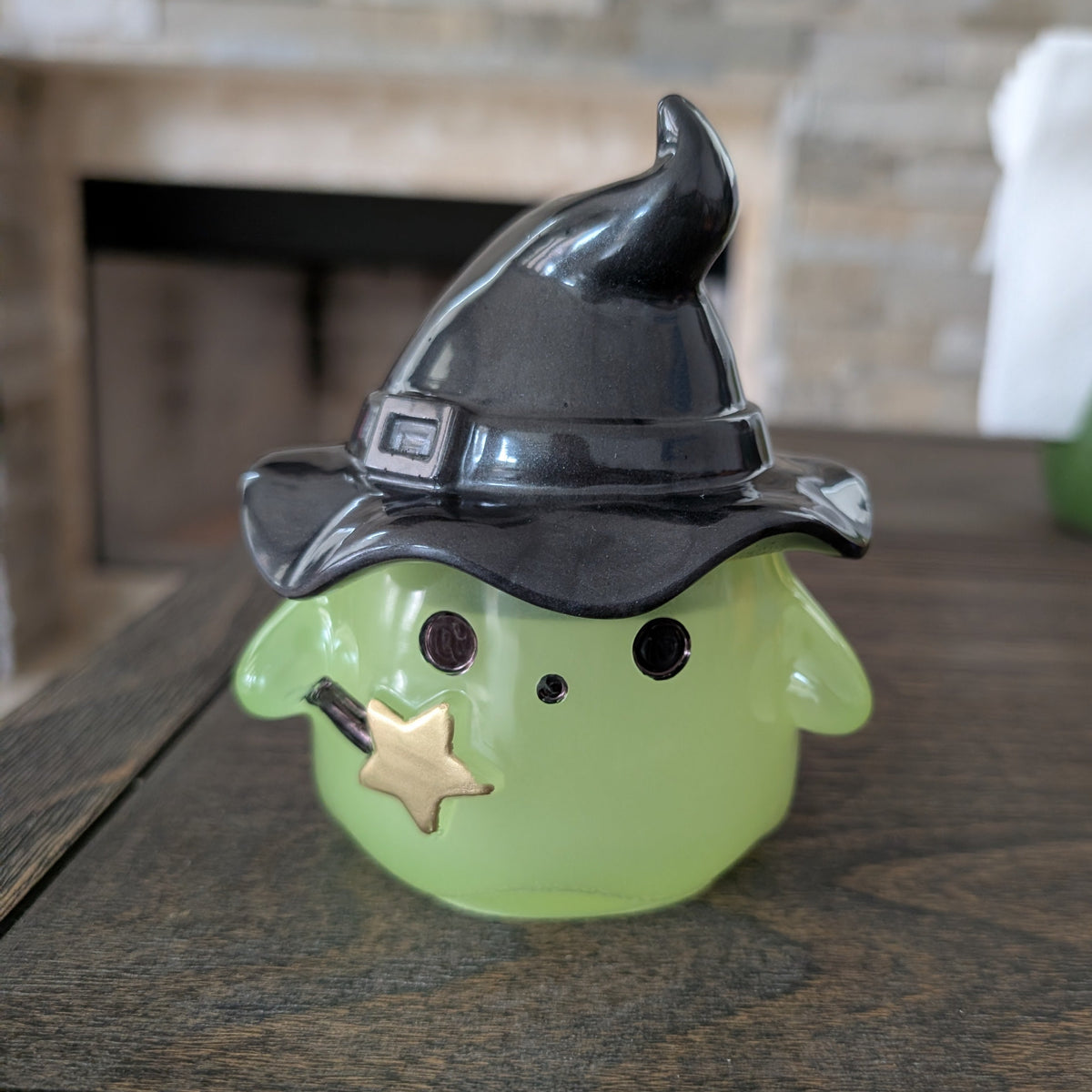 Handcrafted Resin Ghost Trinket Jar with Witch Hat Lid | Glow-in-the-Dark, Classic Pearl White & Mystical Purple