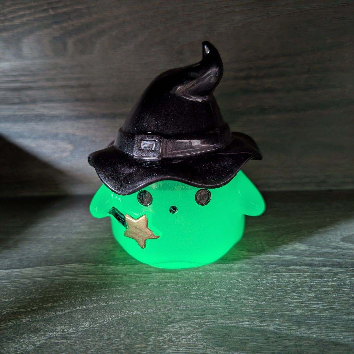Handcrafted Resin Ghost Trinket Jar with Witch Hat Lid | Glow-in-the-Dark, Classic Pearl White & Mystical Purple