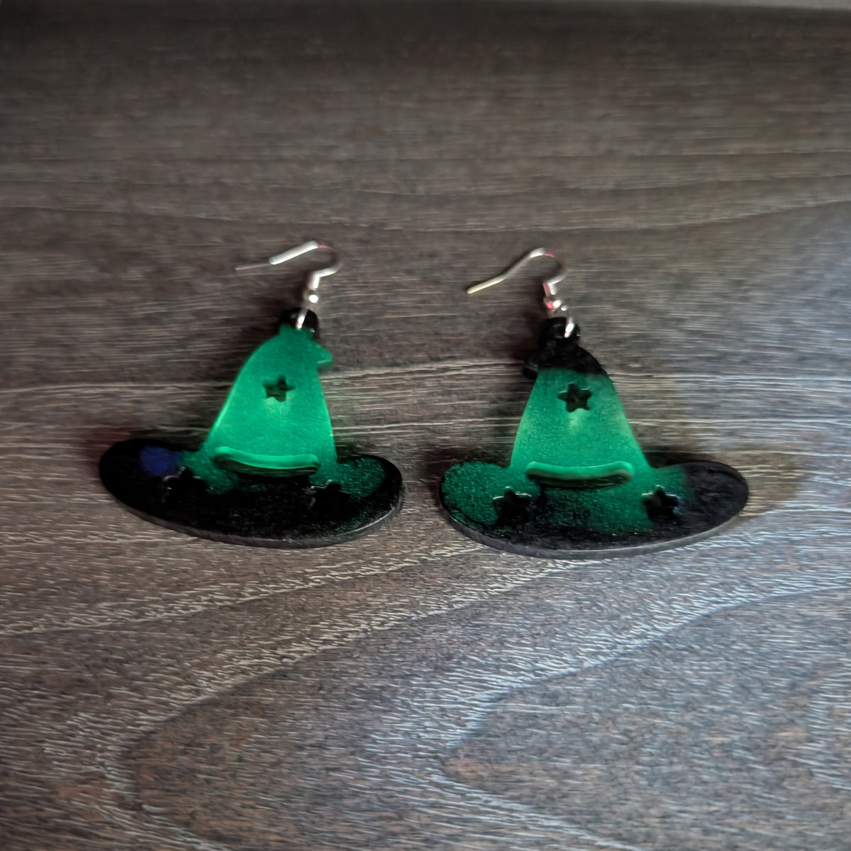Earrings - Resin witch hat on hook