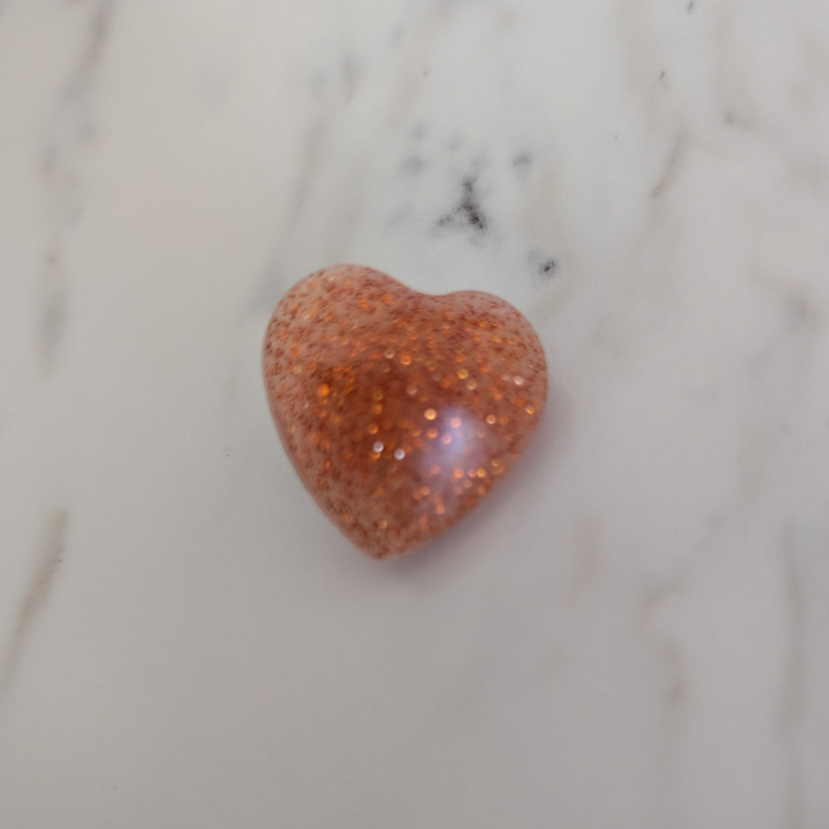 Pin - 3D medium resin heart pin with silver butterfly clutch