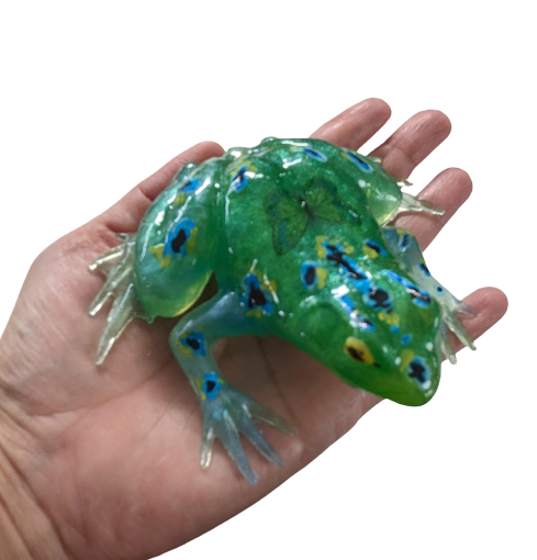 Knickknack - Resin frog