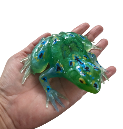 Knickknack - Resin frog