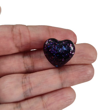 Pin - 3D small resin heart pin with silver butterfly clutch