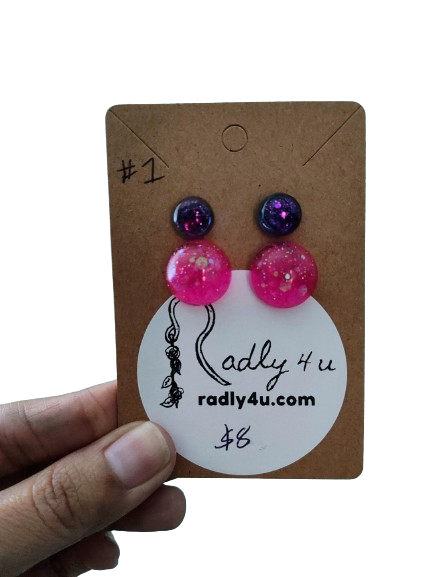 Earrings - Round resin studs (2 pairs)