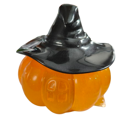 Knickknack - Resin pumpkin house trinket with hat lid