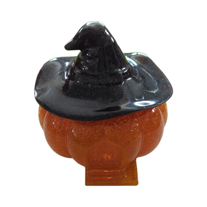 Knickknack - Resin pumpkin house trinket with hat lid