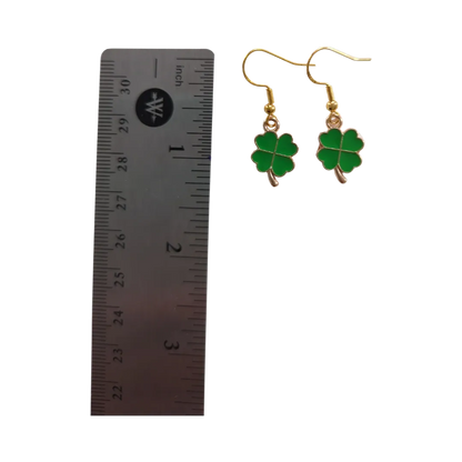 Earrings - Four leaf clover on gold hook