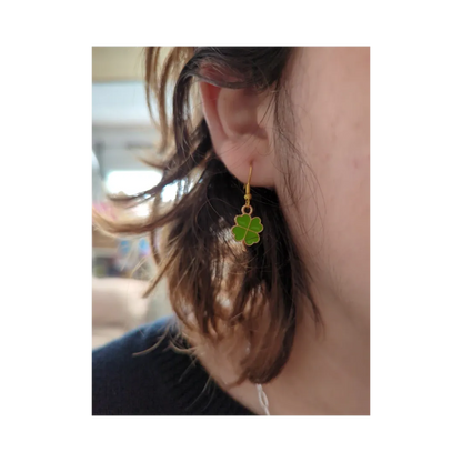 Earrings - Four leaf clover on gold hook