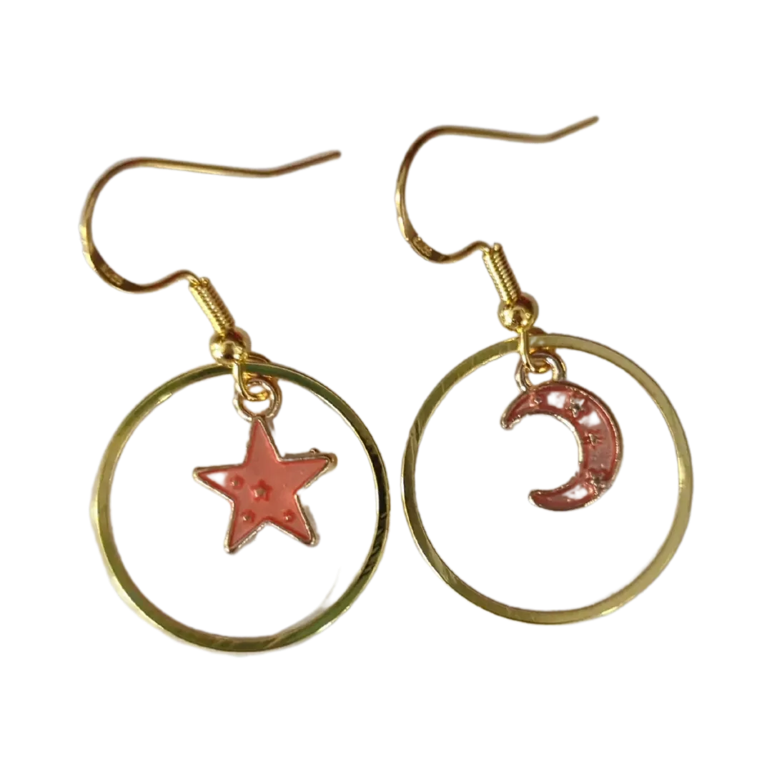 Earrings - Mismatch orange charm with gold circle on gold hook