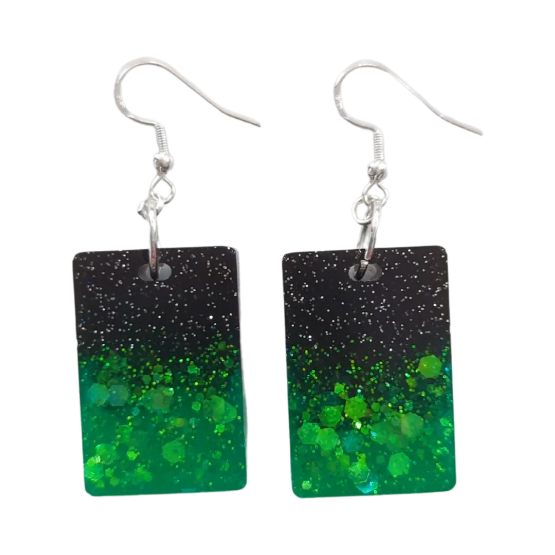 Earrings - Resin Black and green rectangle on silver hook