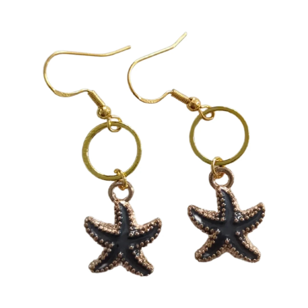 Earrings - Small gold circle with starfish charm on gold hook