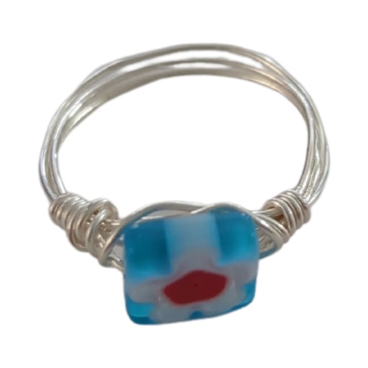 Ring - Glass bead blue square w/flower on silver 22 gauge wire 0.6mm