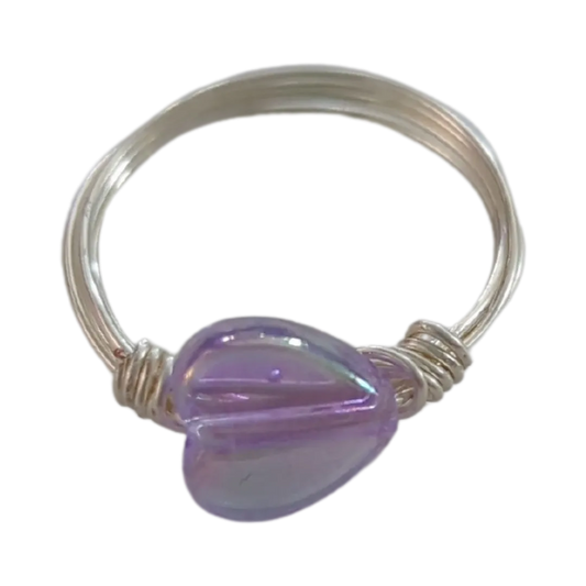 Ring - Small purple acrylic heart on silver 22 gauge wire 0.6mm